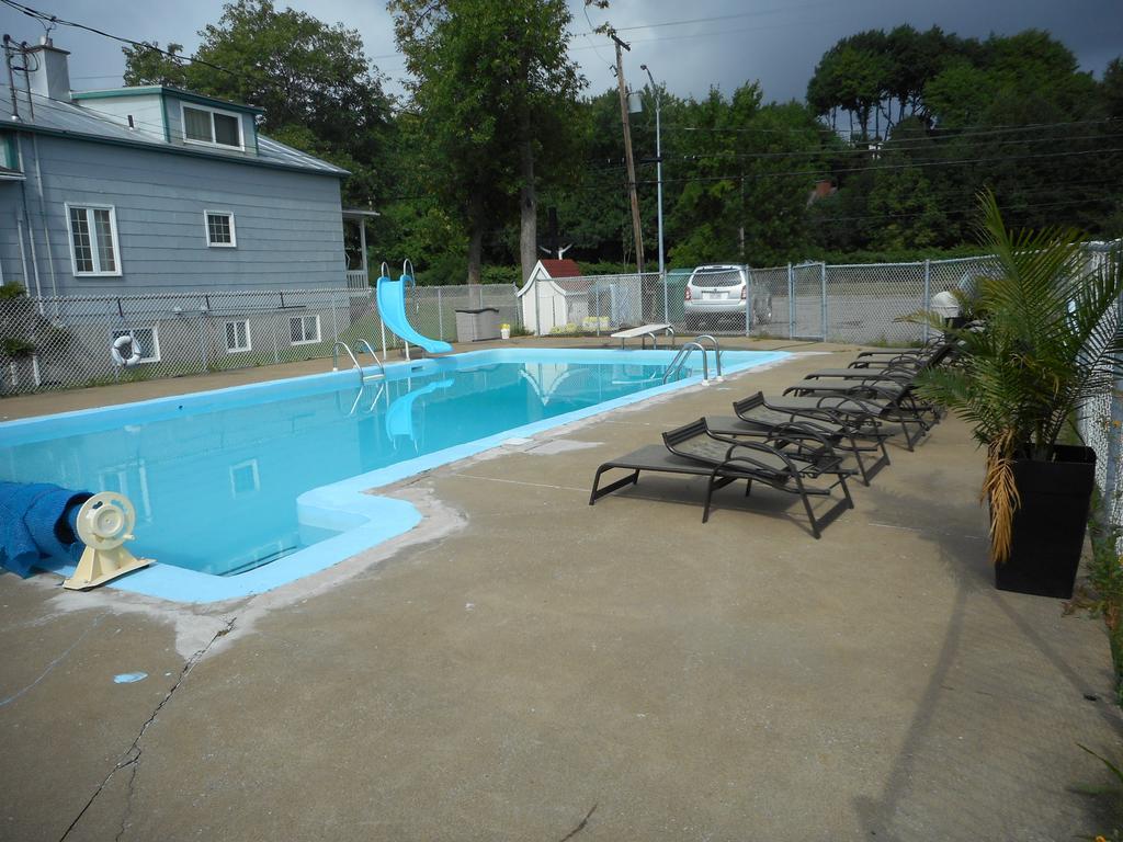Motel Olympic Квебек Екстериор снимка
